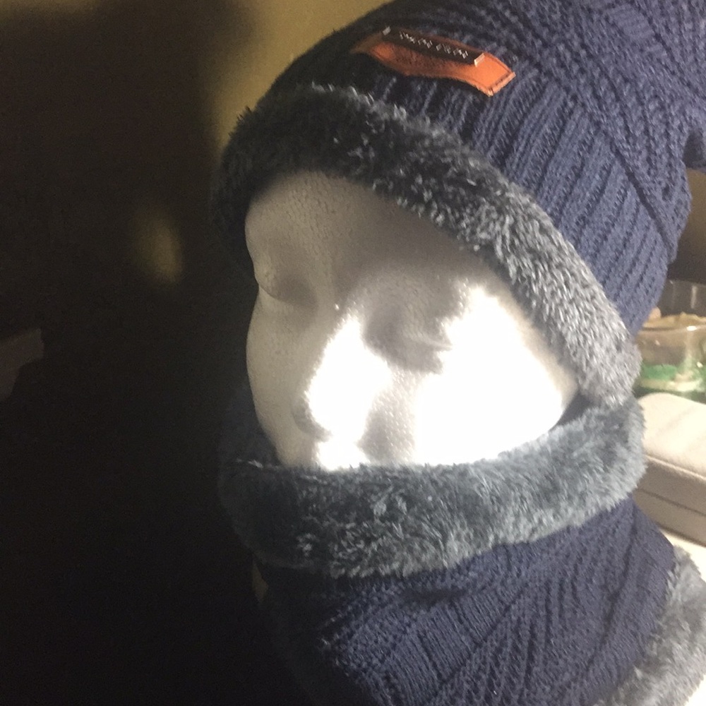 REVERSIBLE  2 PIECES Unisex set beanie and scarf